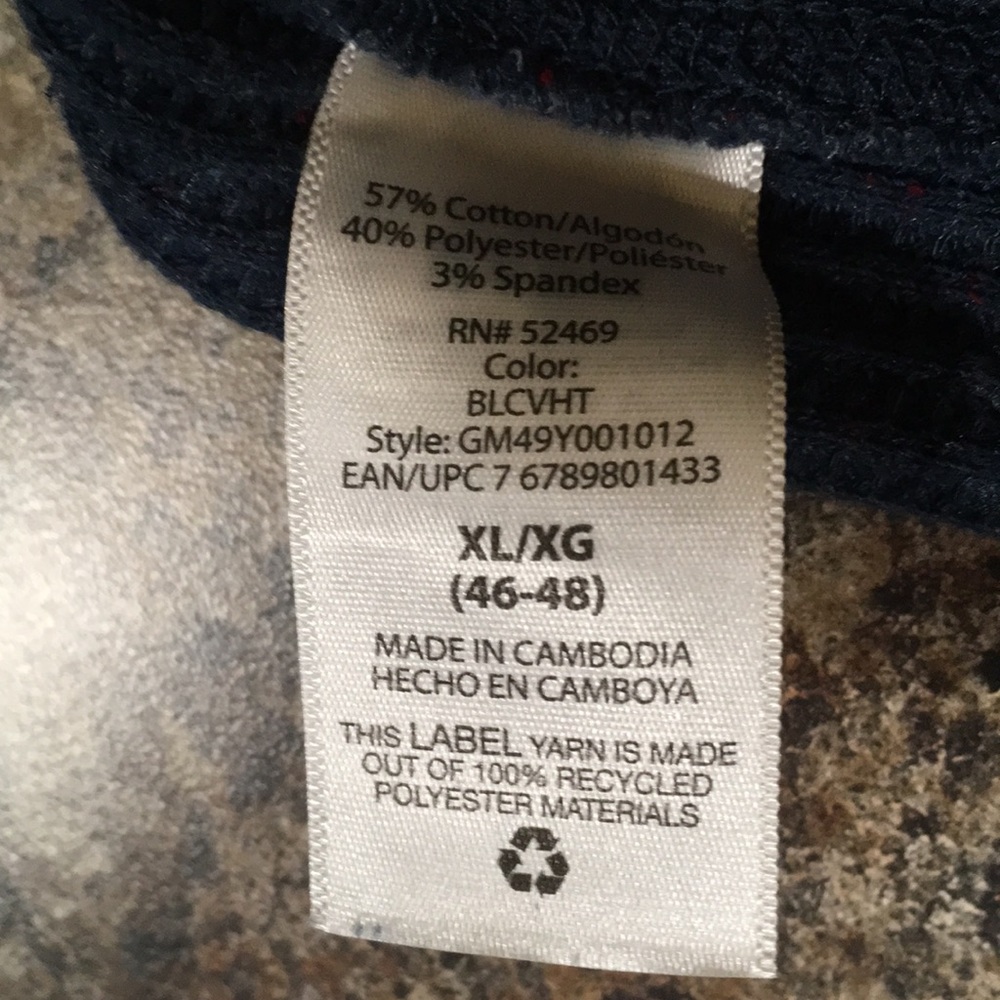 Very Nice “George” Crewneck Sweater—Men’s Size XL - Picture 10 of 10